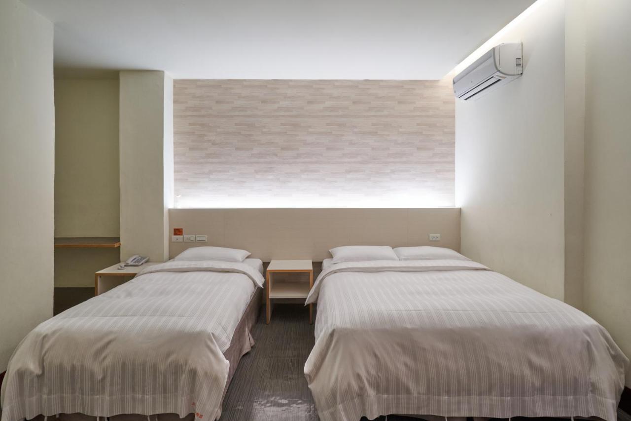 Yung An Business Hotel Dounan Екстер'єр фото