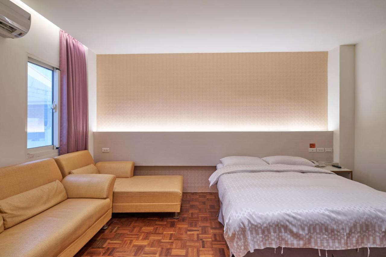 Yung An Business Hotel Dounan Екстер'єр фото