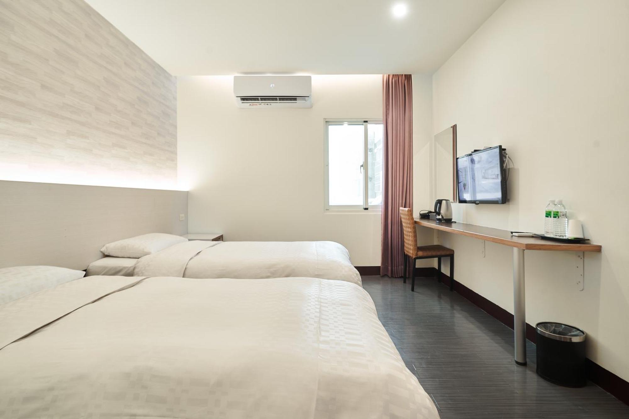 Yung An Business Hotel Dounan Екстер'єр фото