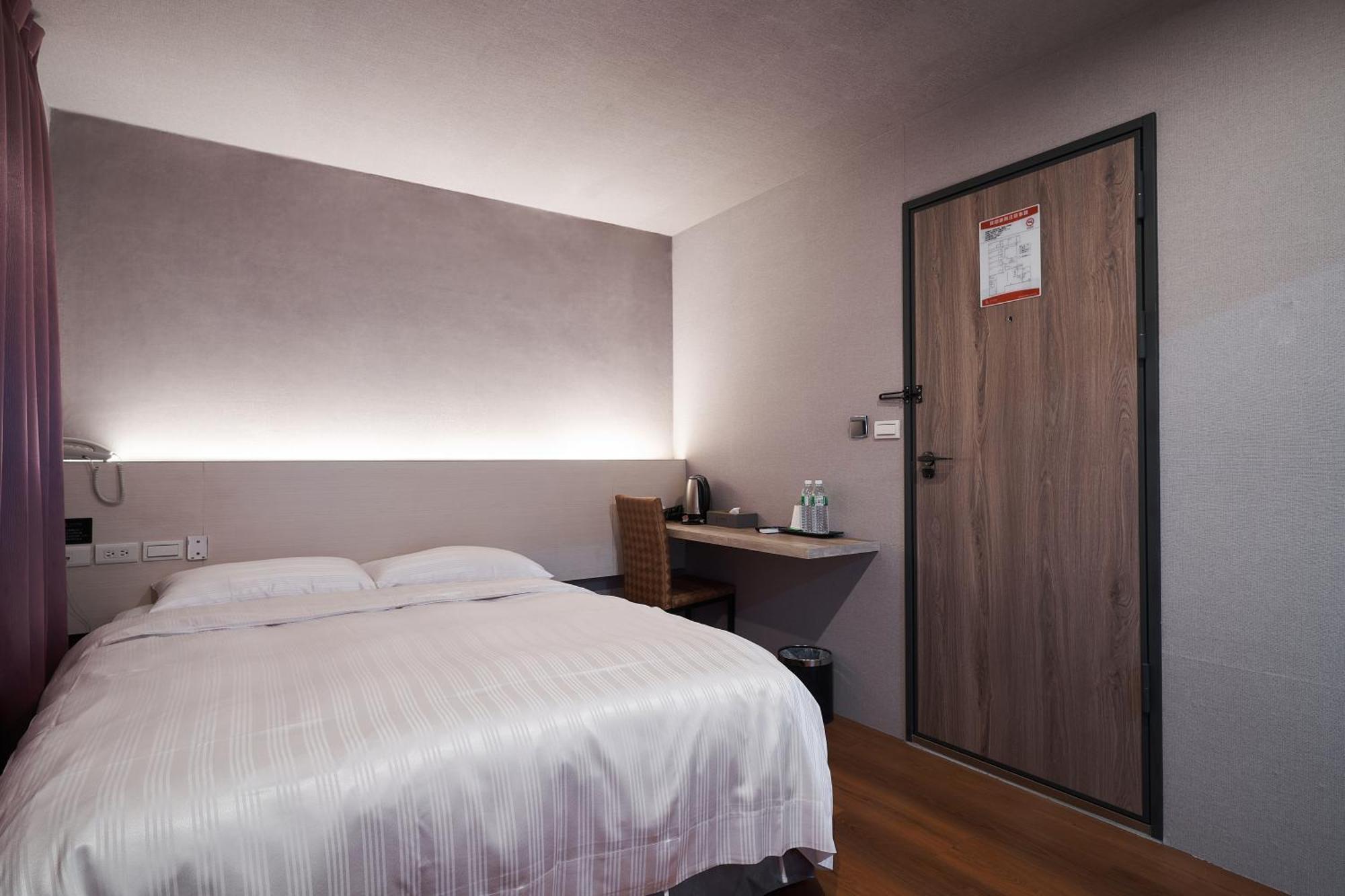 Yung An Business Hotel Dounan Екстер'єр фото